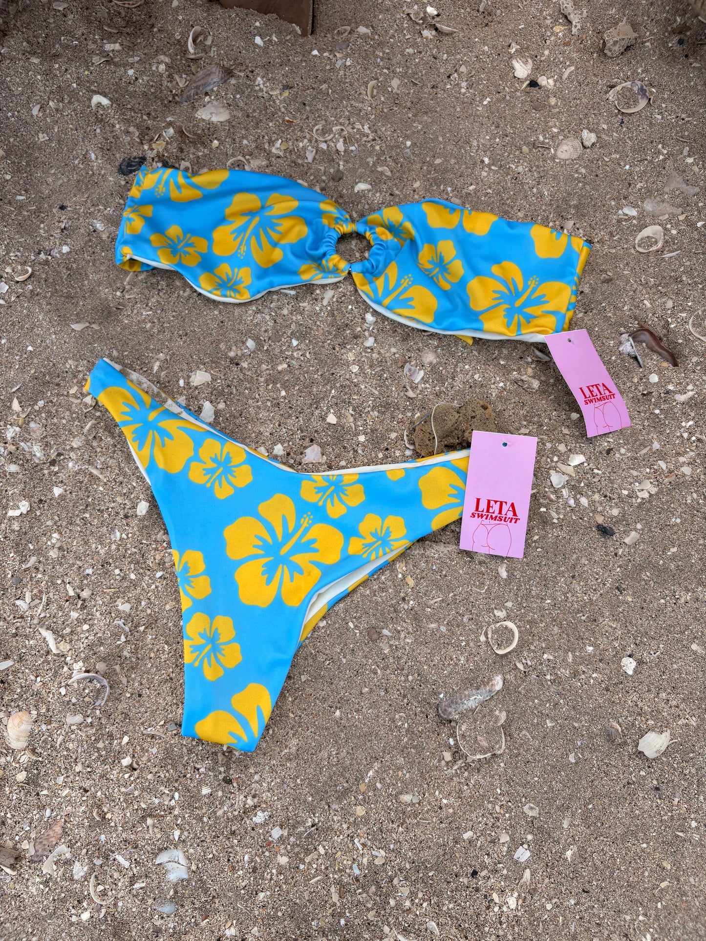 HIBISCO AMARILLO CROP